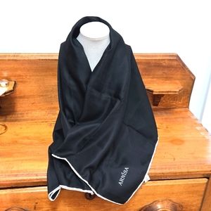 ARNISA SCARF 35" SQUARE BLACK/WHITE POLYESTER